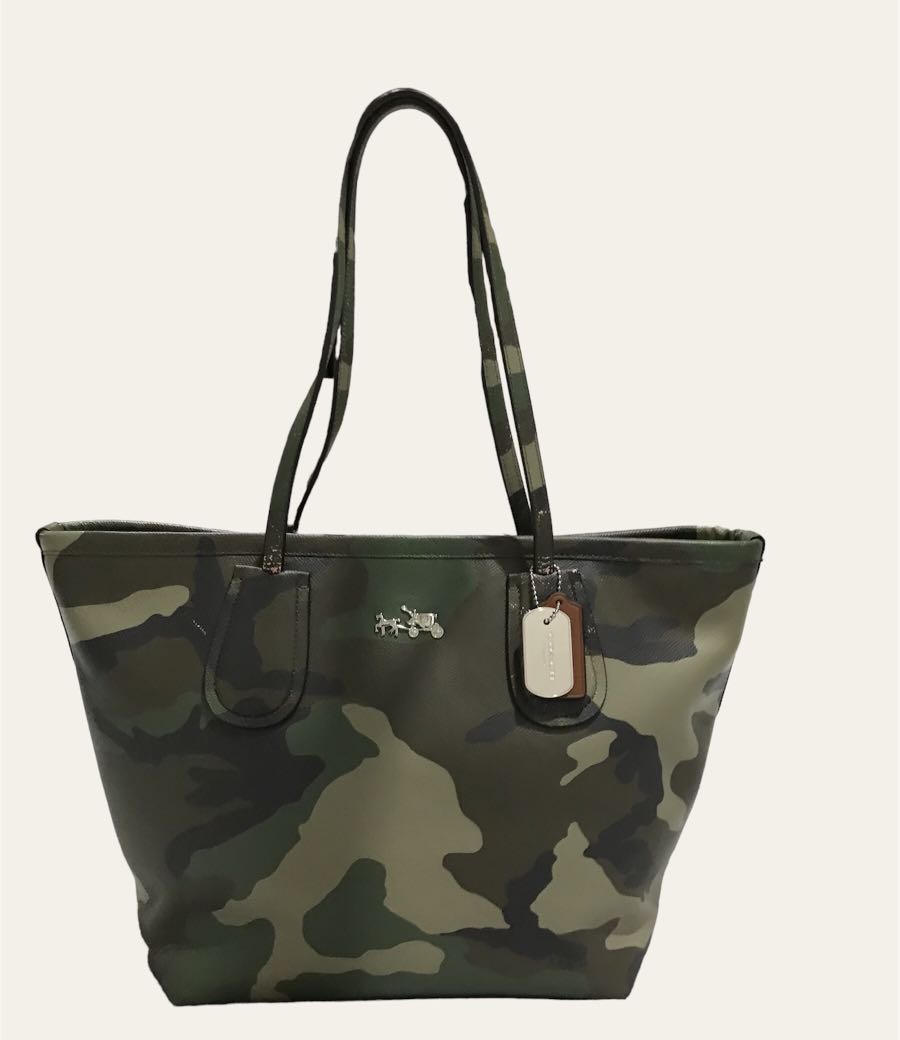 Coach camo purse online