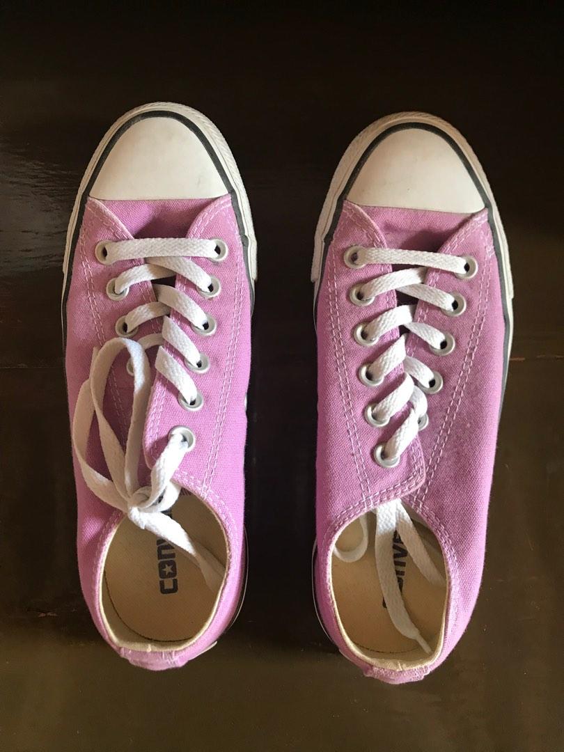 womens converse sneakers