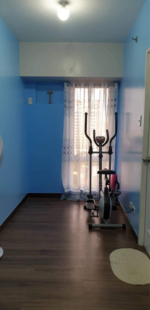 DMCI La Verti Fire Sale (Category: Apartments & Condos) located in Makati City. Submitted by dandinpadlan (Listing ID 1191862716, Image 2). Description: Fire sale DMCI property near La Salle Taft, La Verti. 1BR facing Manila skyline. High negotiable.