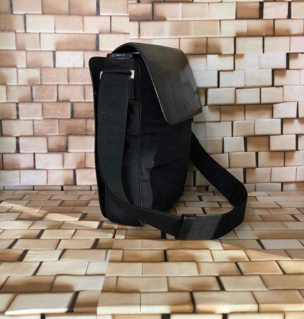 Dunhill sling bag