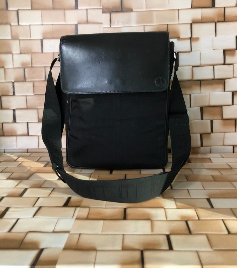Dunhill sling bag sales