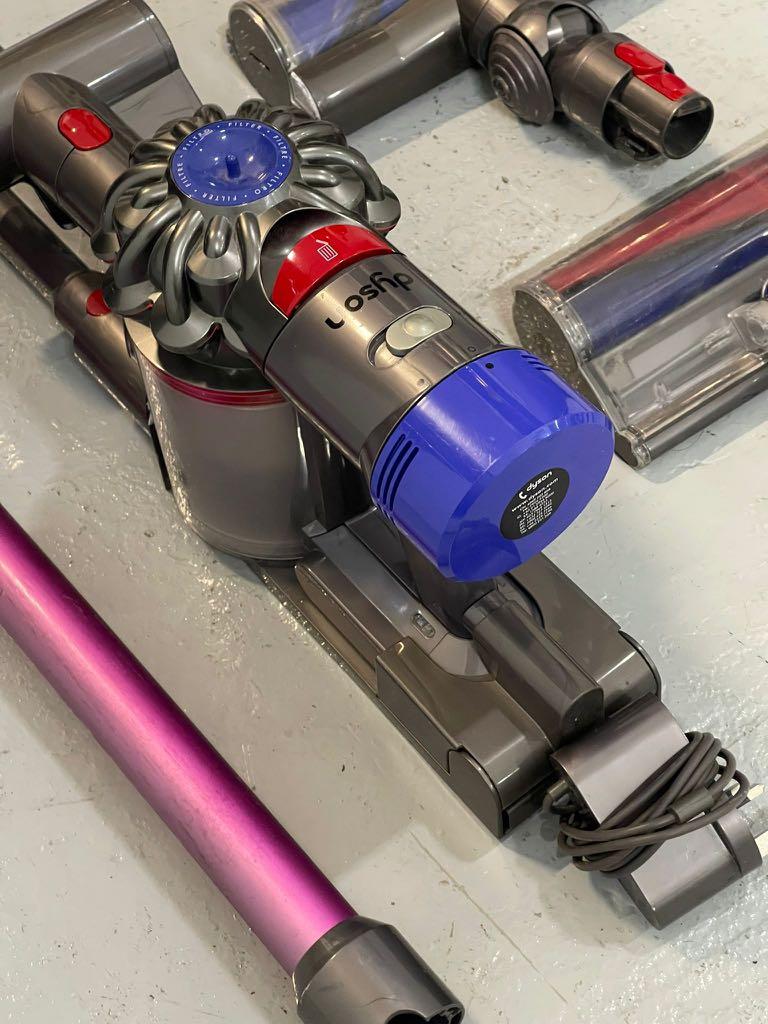 Dyson V8 Absolute Pro Cordless Handstick Vacuum Cleaner , TV & Home