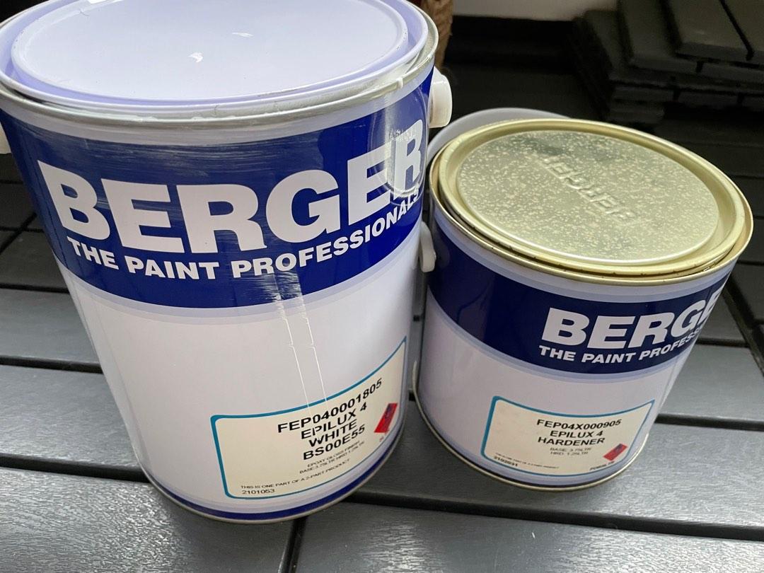 White epoxy top paint for metal