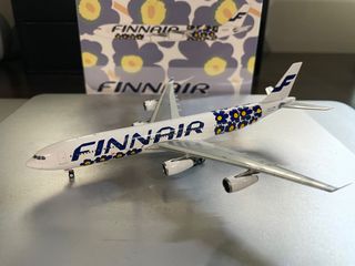 Finnair A340-300 1:400 Phoenix Models, Hobbies & Toys, Toys 