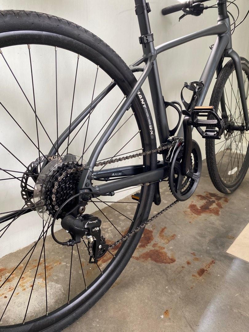 giant escape 1 hybrid bike