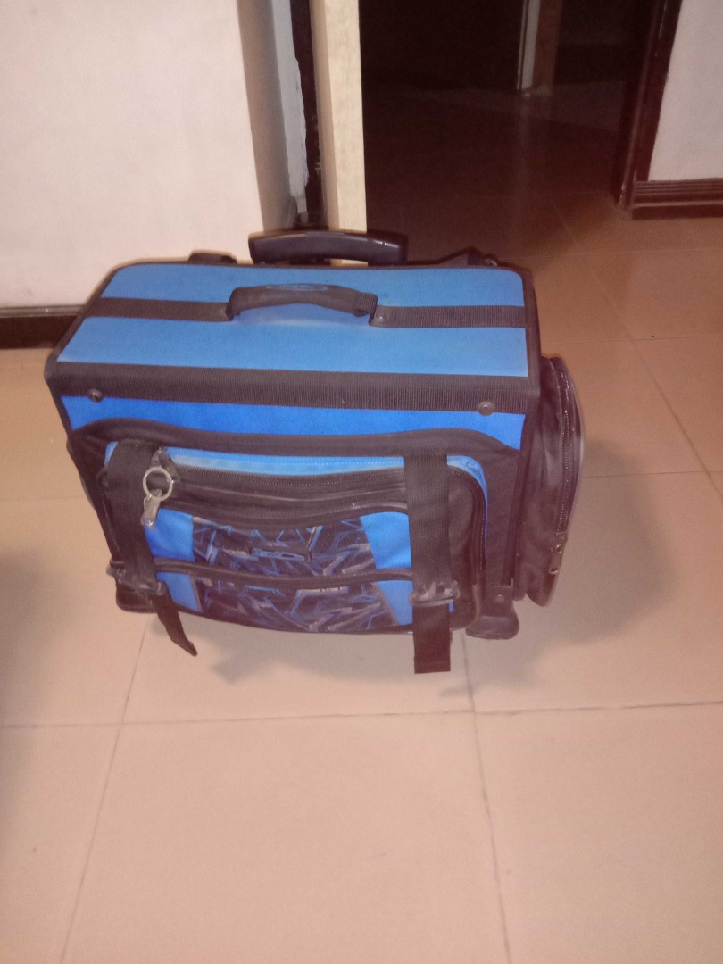 HAWK STROLLER BAG ALMOST NEW, Hobbies & Toys, Stationary & Craft