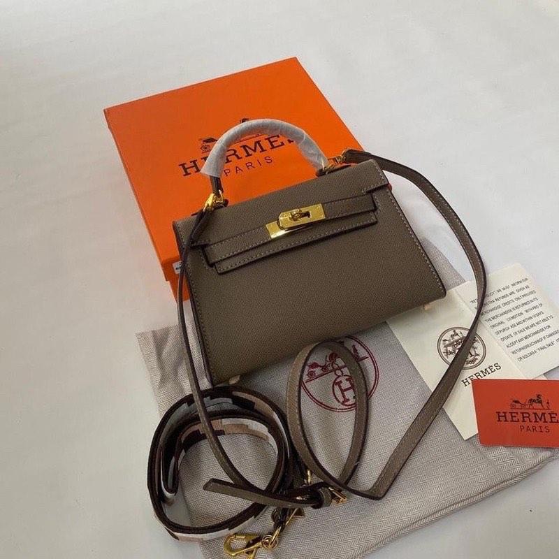 Jual tas Hermes Kelly Epsom 32 LEATHER MIRROR - putih GHW, Olshop Fashion,  Olshop Wanita di Carousell