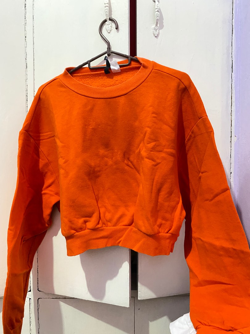 Crop top store hoodie orange