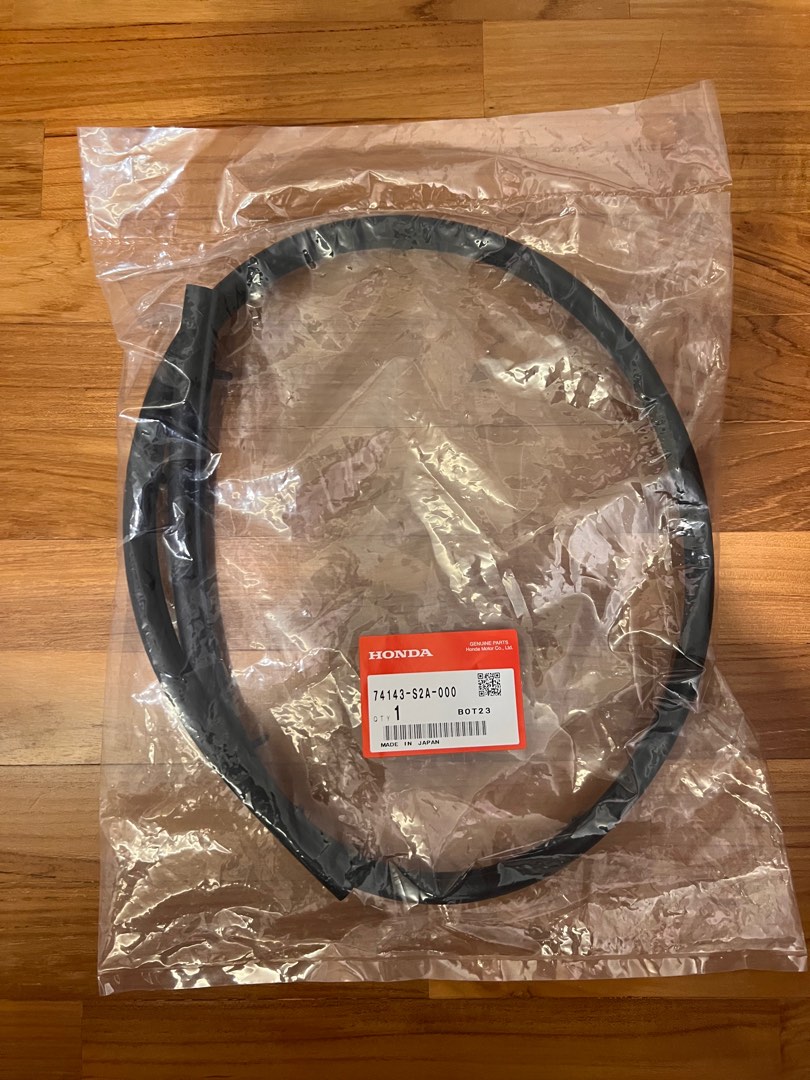 Honda S2000 Rain Tray Rubber Seal, Car Accessories, Accessories on Carousell