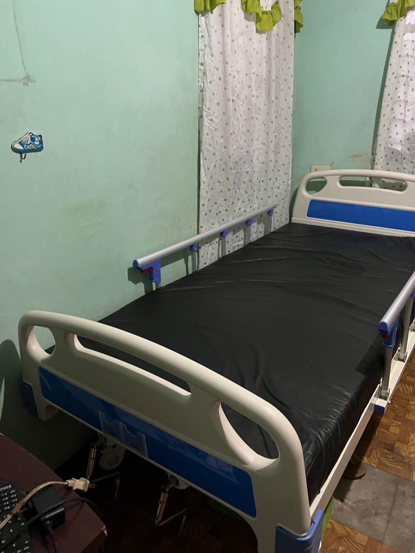 Hospital bed & Regulator, Furniture & Home Living, Bedding & Towels on