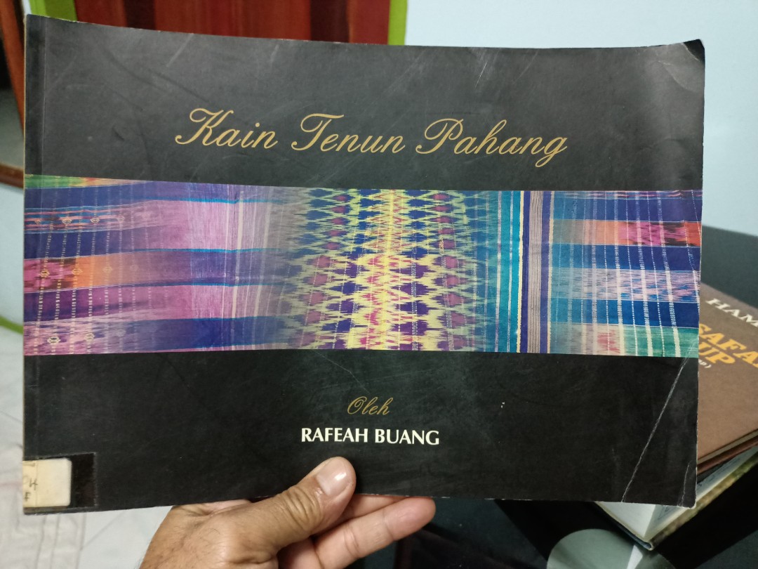 Kain Tenun Pahang Hobbies Toys Books Magazines Storybooks On