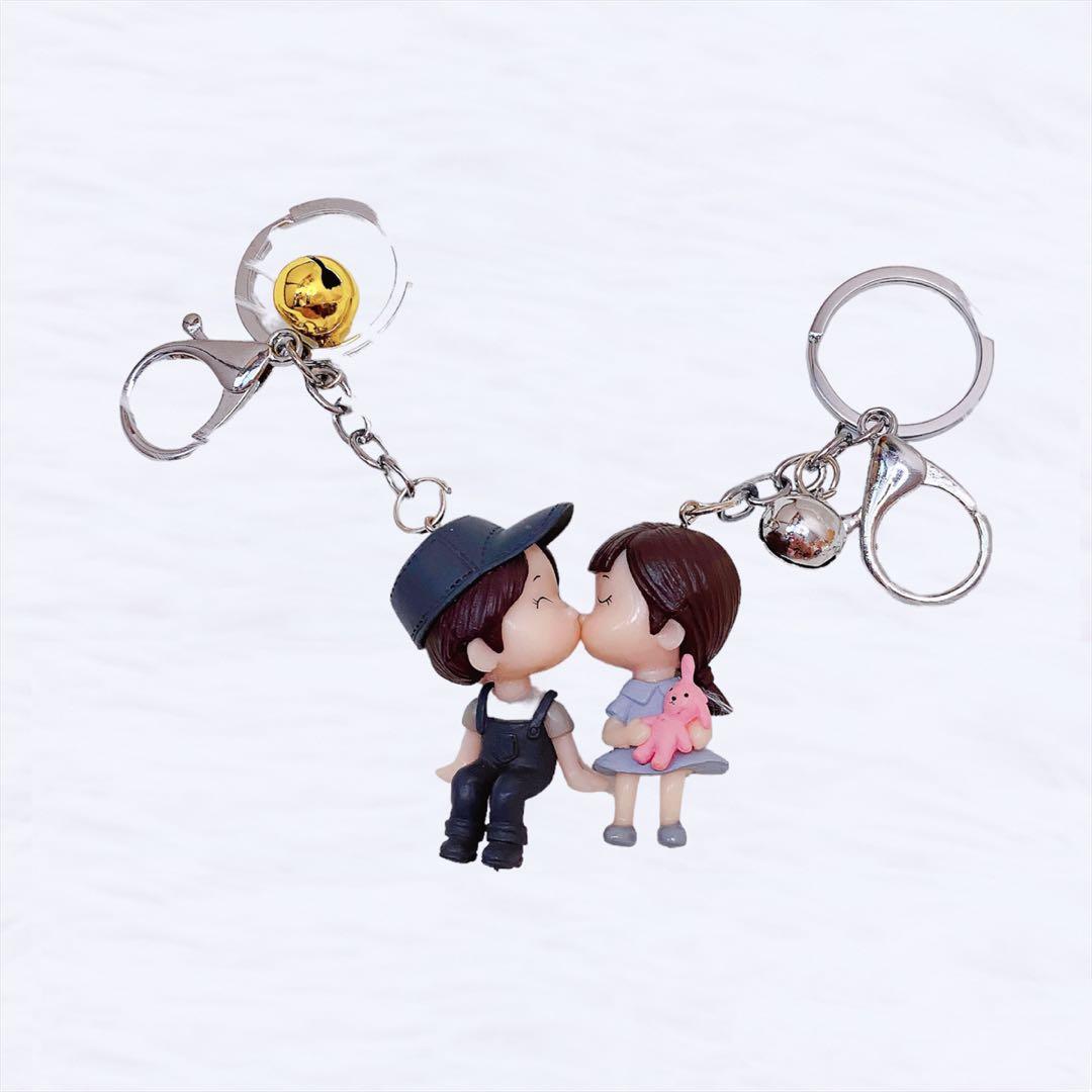 Cute couple keychain shop