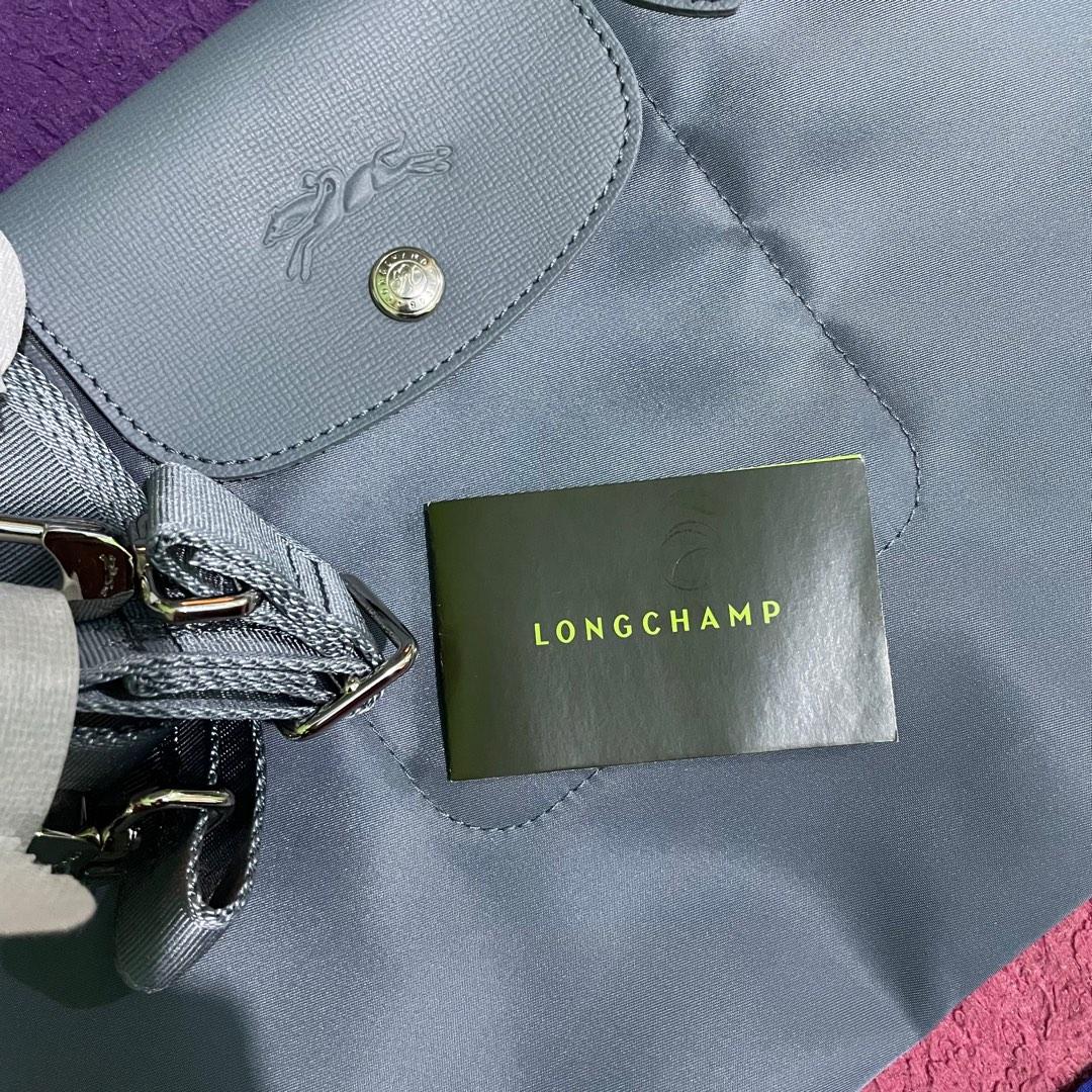 Longchamp Neo Adjustable Mini Taupe Back in stock‼️ 🔸RM370 Klik link  whatsapp di bio untuk pembelian. Pos keesokan hari.