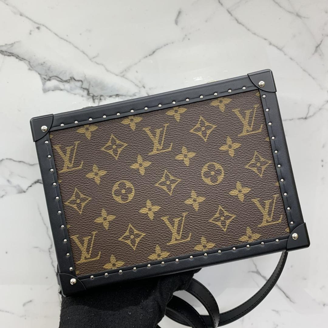 LV Louis Vuitton Clutch Box BNIB, Luxury, Bags & Wallets on Carousell