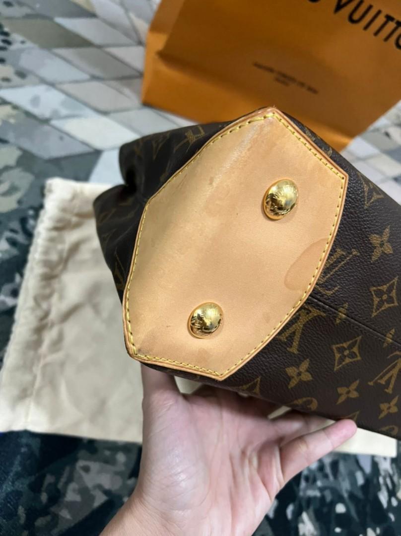 Louis Vuitton Monogram Canvas Wilshire GM, Luxury, Bags & Wallets on  Carousell