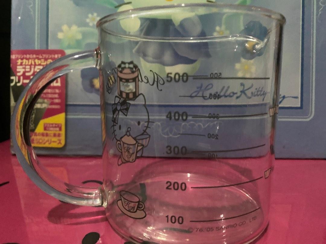 Measurements Cup (Category: Other Kitchenware & Tableware) located in Manila. Submitted by hklylovez (Listing ID 1191976575, Image 2). Description: Original sanrio Measuring cups prang pyrex till 5cups sanrio japan pm sa sure buyer lang see pics details.