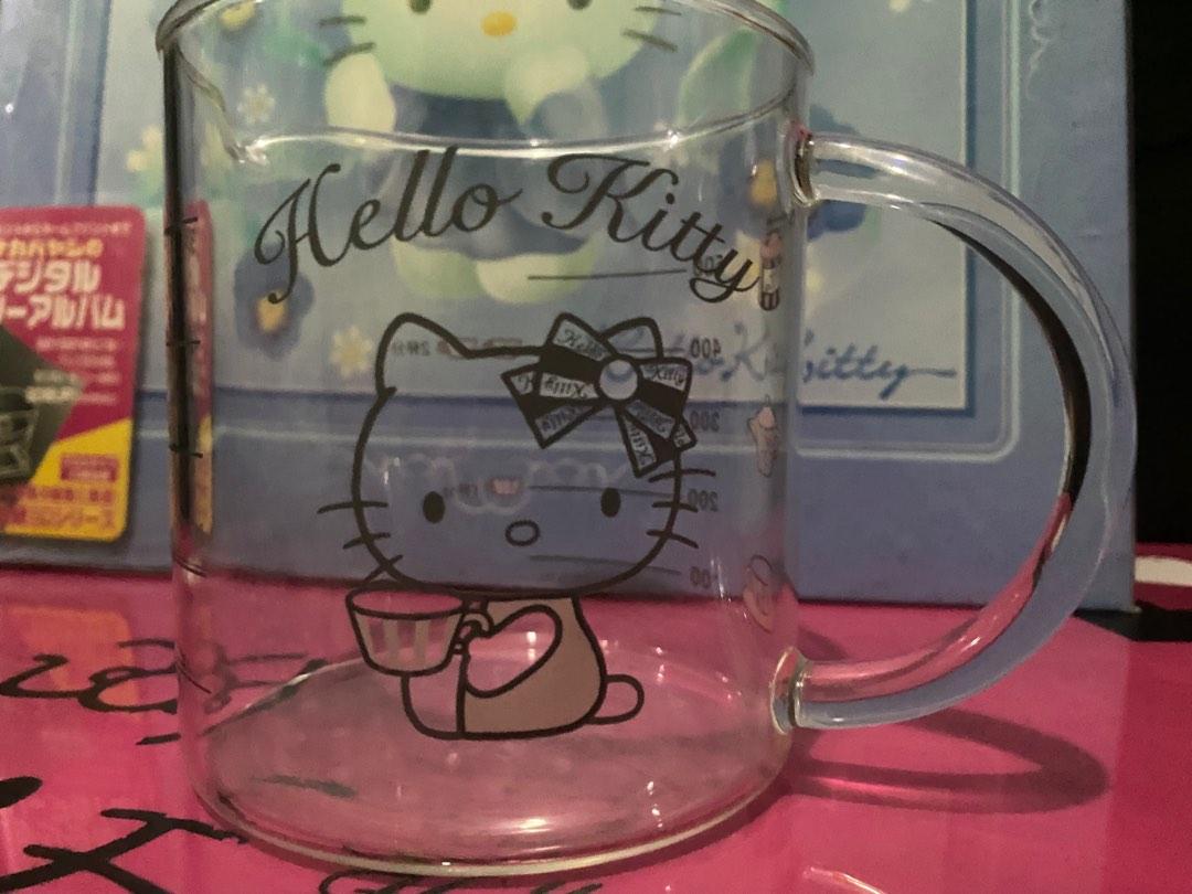 Measurements Cup (Category: Other Kitchenware & Tableware) located in Manila. Submitted by hklylovez (Listing ID 1191976575, Image 1). Description: Original sanrio Measuring cups prang pyrex till 5cups sanrio japan pm sa sure buyer lang see pics details.