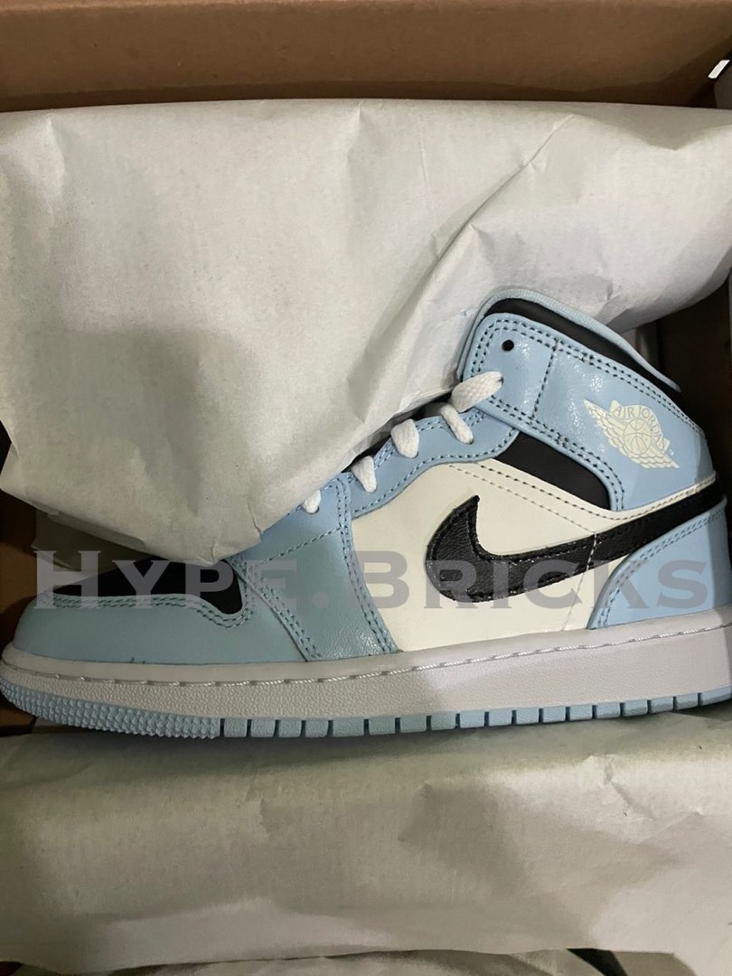 Nike Air Jordan 1 Mid Older Kids Ice Blue (555112-401) UK3.5