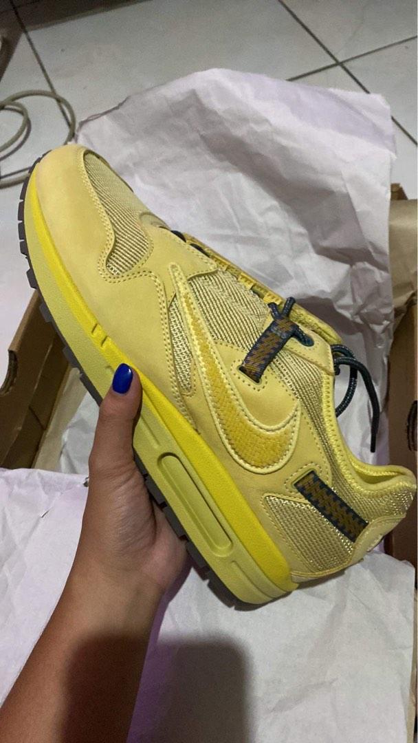 Nike Airmax 1 Travis Scott Cactus Jack (Saturn Gold), Men's Fashion, Footwear, Sneakers on Carousell