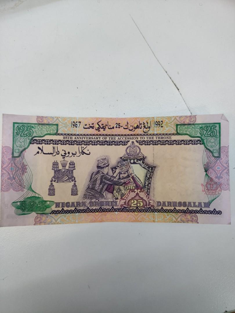Old Note (Category: Currency) located in Singapore. Submitted by goodlymen (Listing ID 1191935122, Image 2). Description: $25 -for sale $35 $50-for sale $100 if take all 120.