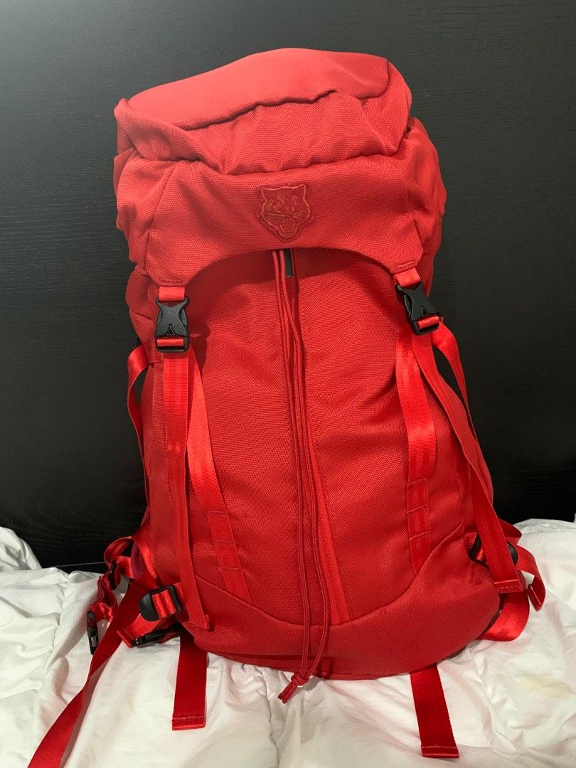 Onitsuka hotsell tiger backpack