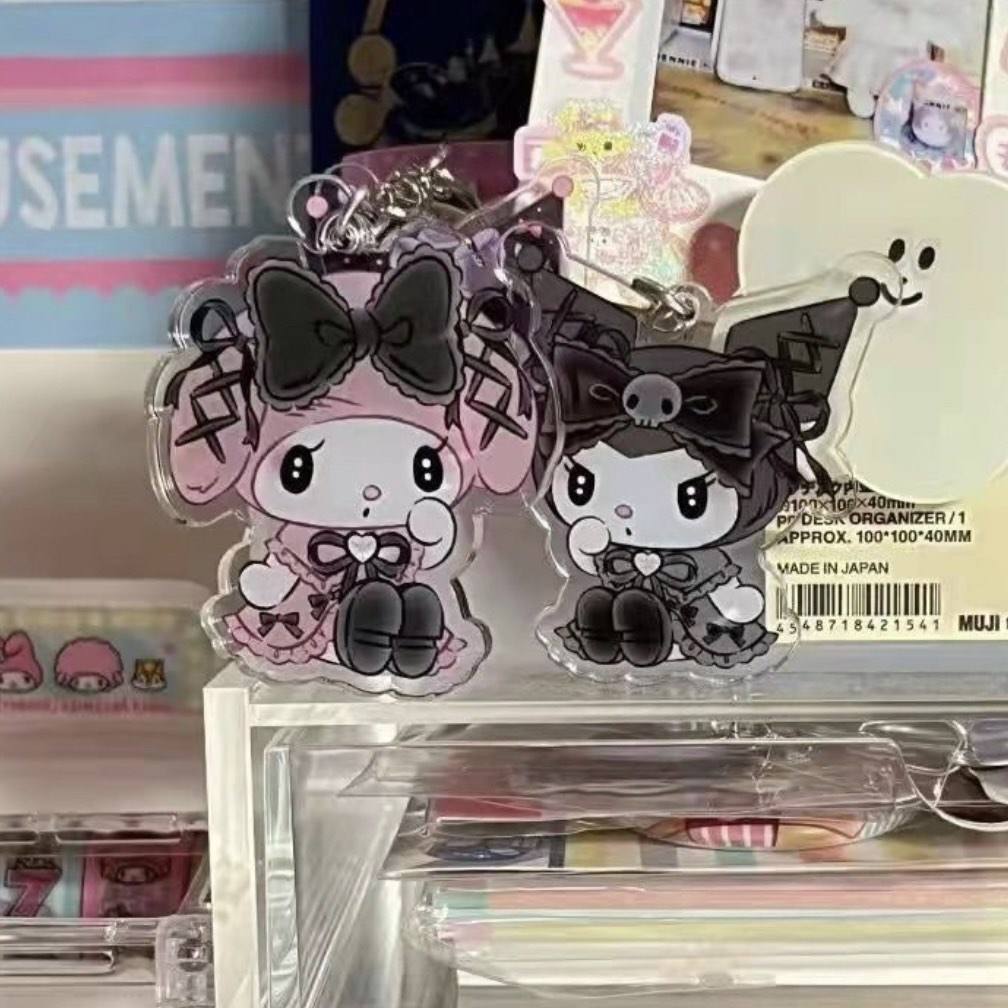 (po) sanrio gothic keychains, Hobbies &