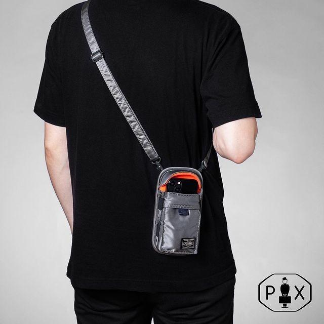 最高の品質の PX / PORTER スマホアクセサリー TANKER HOLDER GPS ...