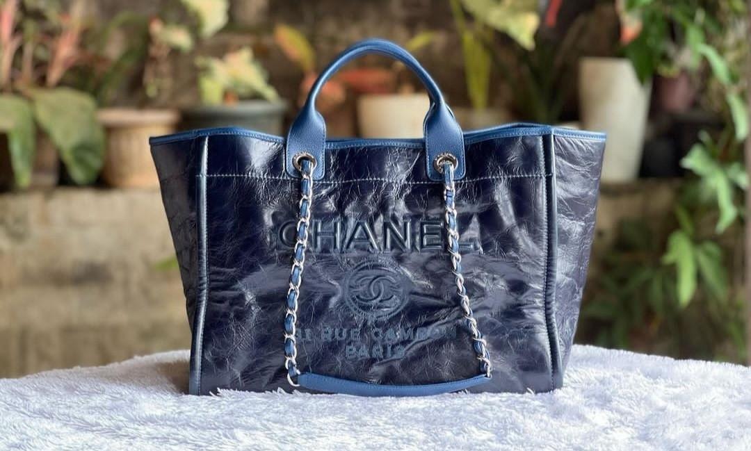 CHANEL Glazed Aged Calfskin Distressed Tote Shoulder Bag Blue