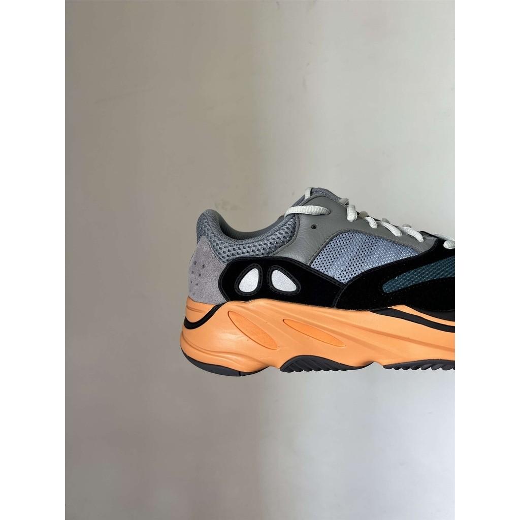 pre order yeezy 700