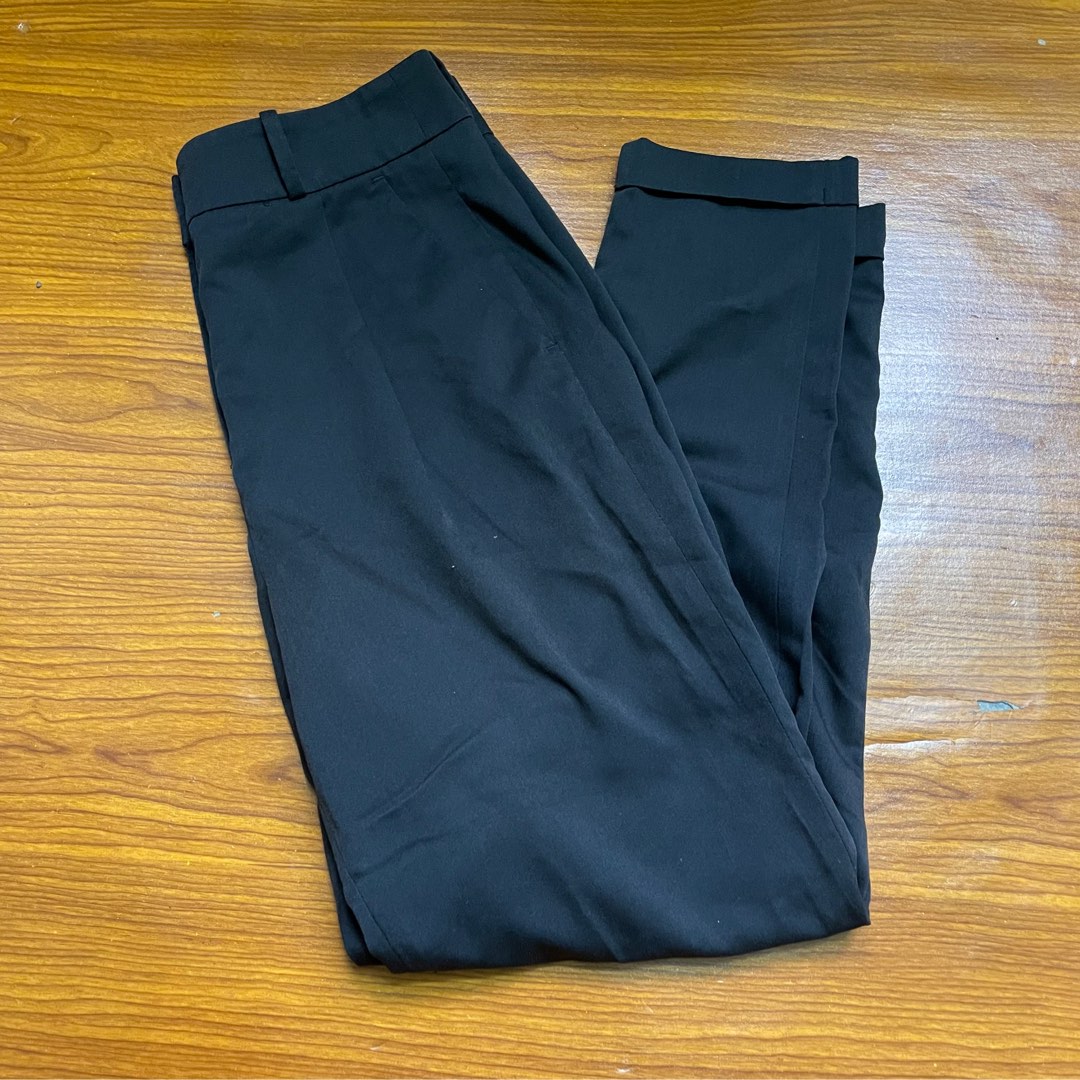 Seed pants, Women's Fashion, Bottoms, Jeans & Leggings on Carousell