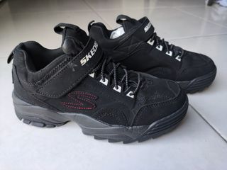 (Category: ) located in . Submitted by syahrilbrahim (Listing ID 1192030922, Image 1). Description: .