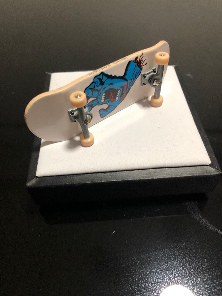 tech deck (Category: Kids Toys) located in Singapore. Submitted by 1xxslow (Listing ID 1191922987, Image 3). Description: .