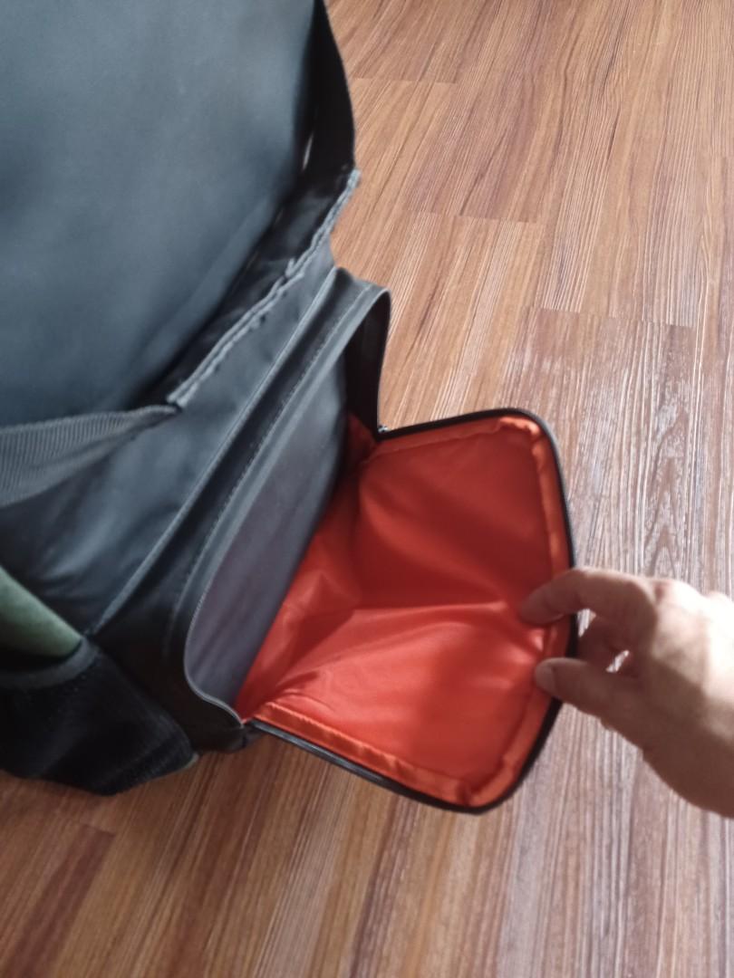 Used Tamiya Mini 4WD Pitbox carrier bag, Hobbies & Toys, Toys & Games ...