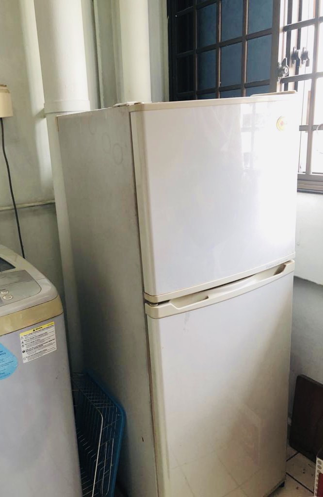 Used refrigerators for sale deals by owner near me