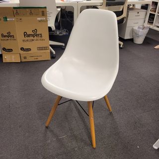 （分類：）位於 。 由 dsl_hk 提交（商品編號 1191953692，圖片 1）。簡介： 。