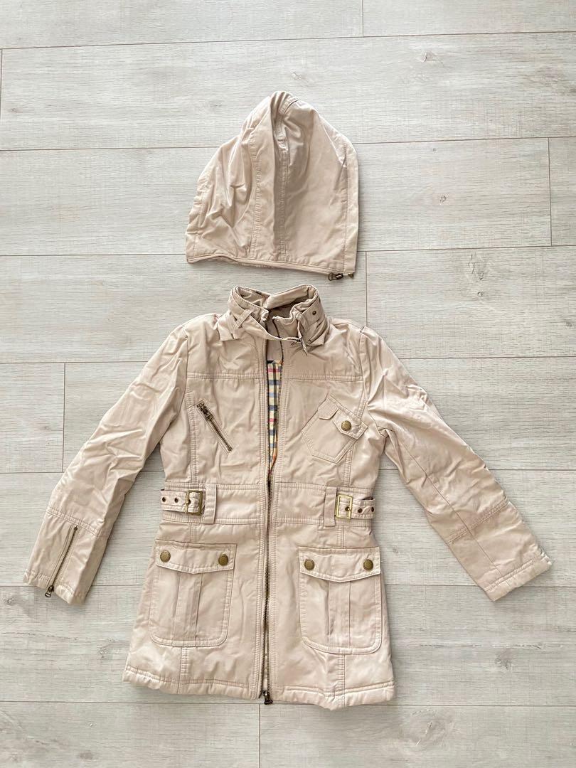 Winter Jacket (Category: Babies & Kids Fashion) located in Singapore. Submitted by rainboww99 (Listing ID 1191556280, Image 6). Description: -wear only once -hat can be removed 2 pcs available .