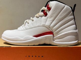 (Category: ) located in . Submitted by jxsneakers (Listing ID 1191998150, Image 1). Description: .