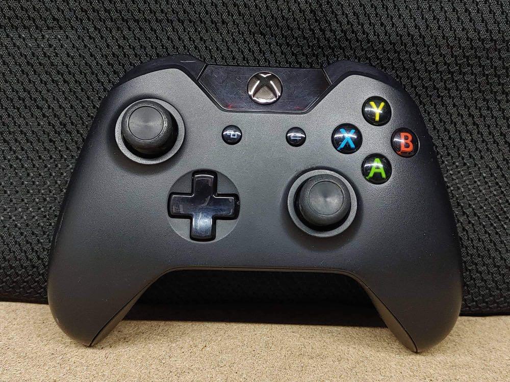 XBOX One Wireless Controller, Video Gaming, Video Games, Xbox on Carousell