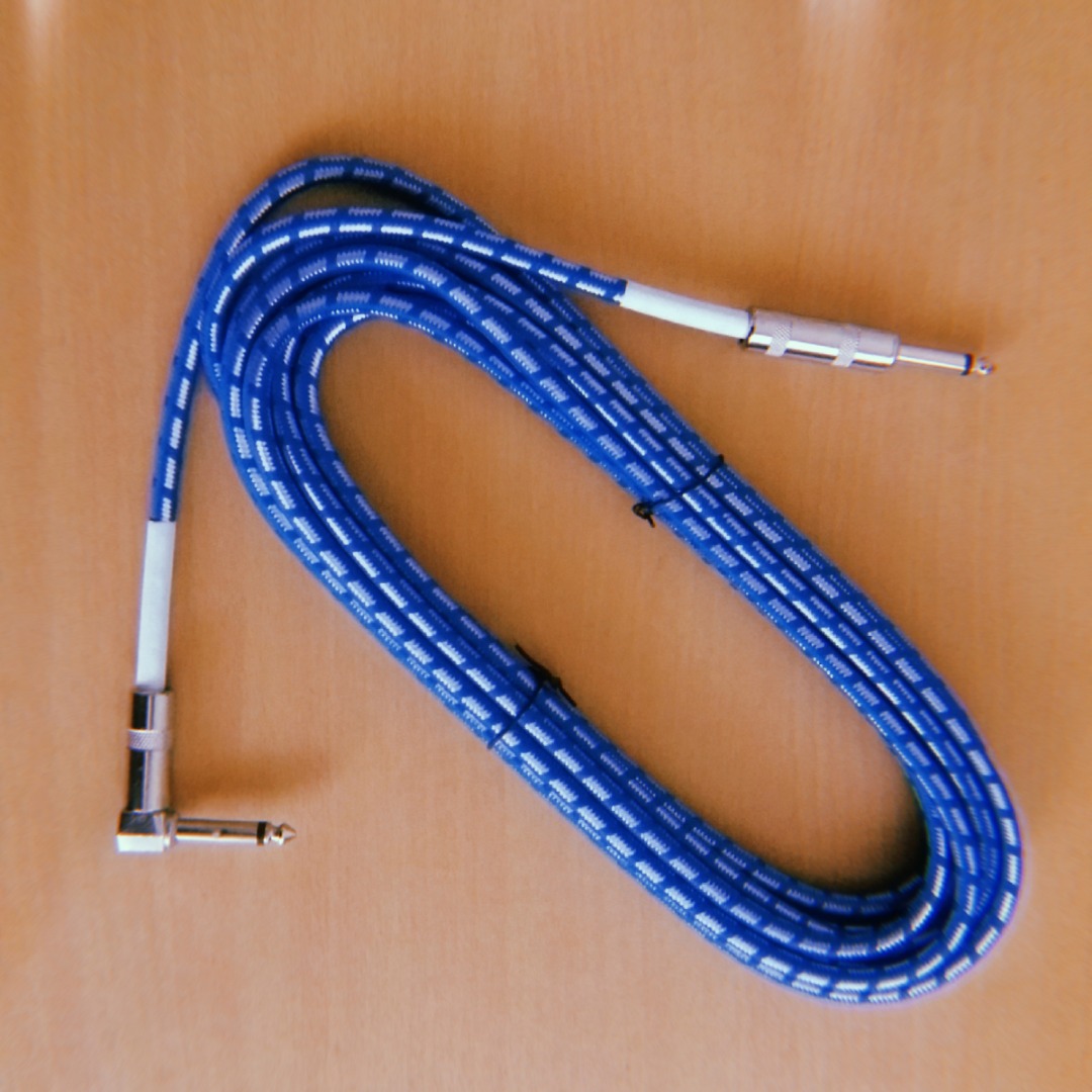 Zebra Guitar Cable, Hobbies & Toys, Music & Media, Music Accessories on