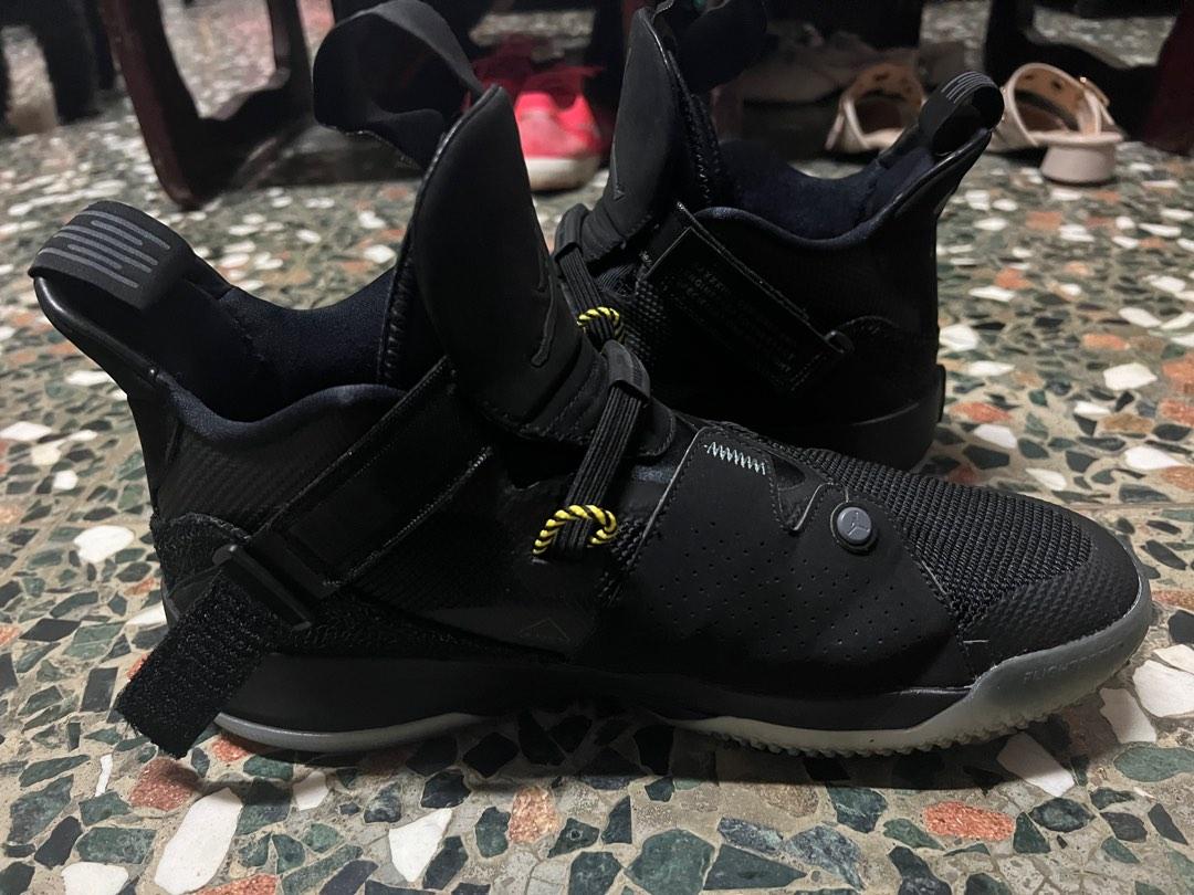 Aj33 blackout shop
