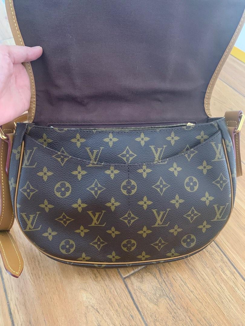 Louis Vuitton LV Menilmontant PM Sling Bag Authentic, Luxury, Bags &  Wallets on Carousell