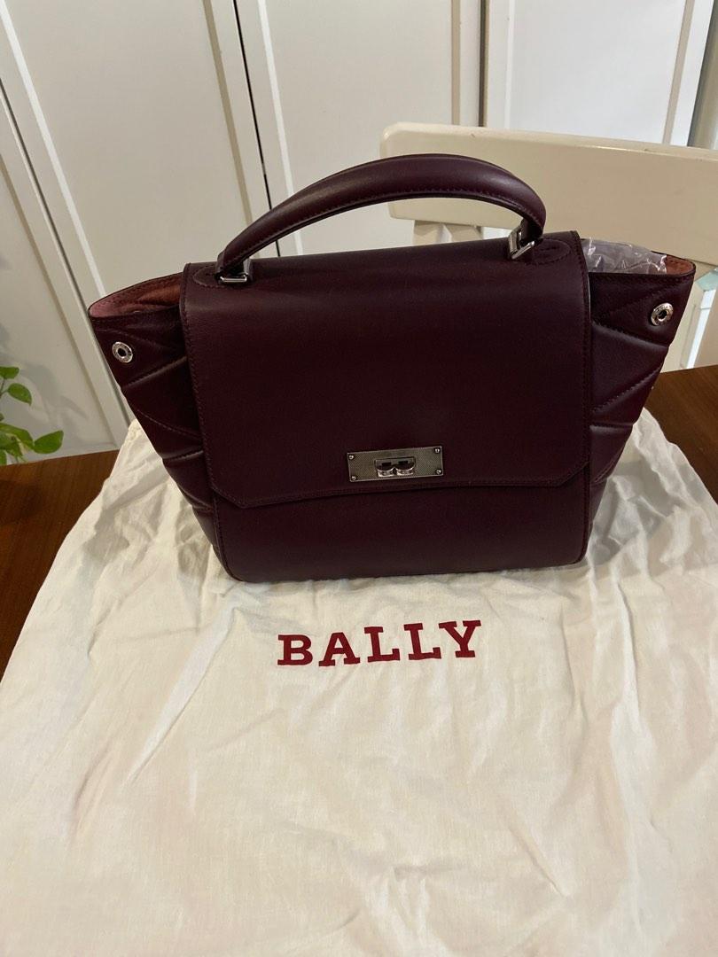 Bally b on sale turn