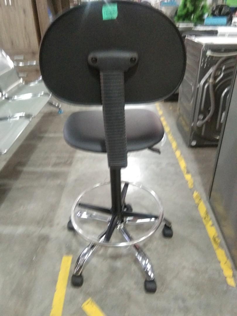 Bank teller chair, Furniture & Home Living, Furniture, Chairs on Carousell
