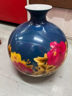 (Category: ) located in . Submitted by Matoya (Listing ID 1192044393, Image 1). Description: .