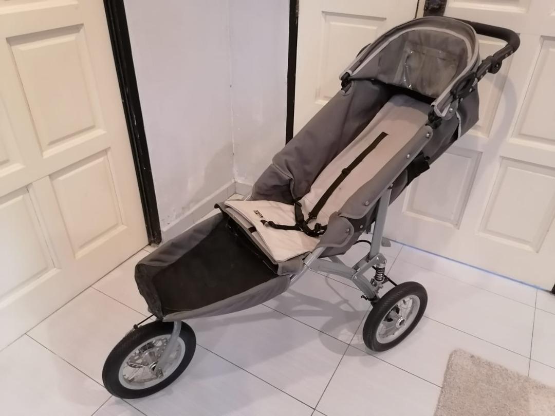 Bergeron Special Tomato Jogger OKU Wheelchair Stroller Babies