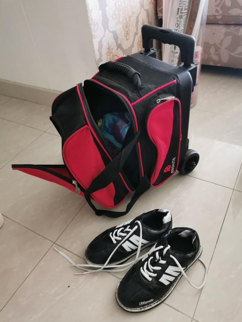 Bowling ball and bag set, Sports Equipment, Sports & Games, Racket