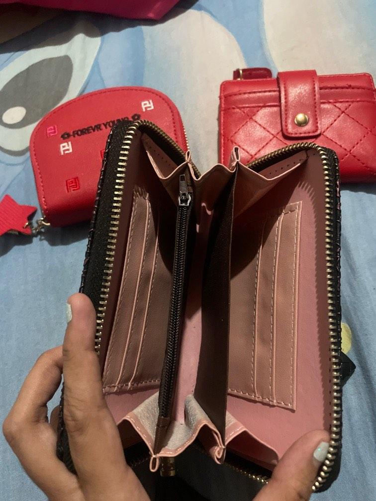 Bundle Wallets (Category: Wallets & Card holders) located in San Pedro. Submitted by SimplyJesse (Listing ID 1192223164, Image 2). Description: .