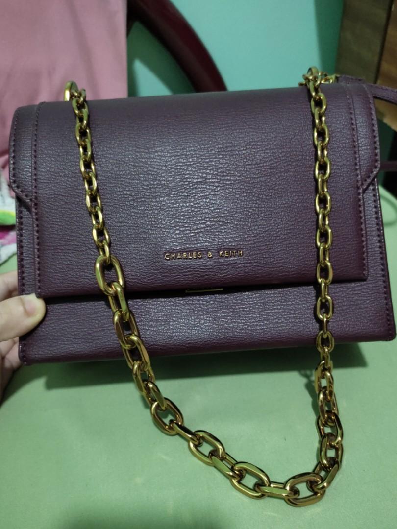 Charles & keith chain link embossed crossbody bag clearance