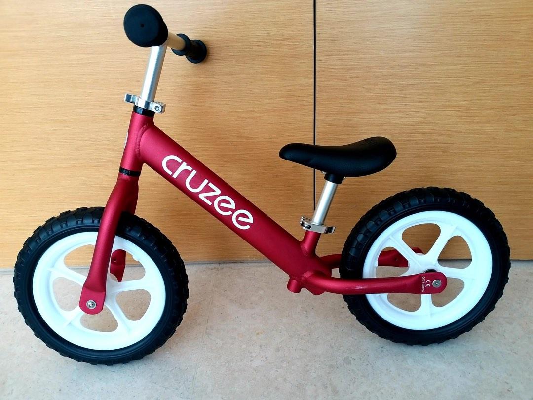 Cruzee Balance Bike**brand new**, Sports Equipment, Bicycles & Parts