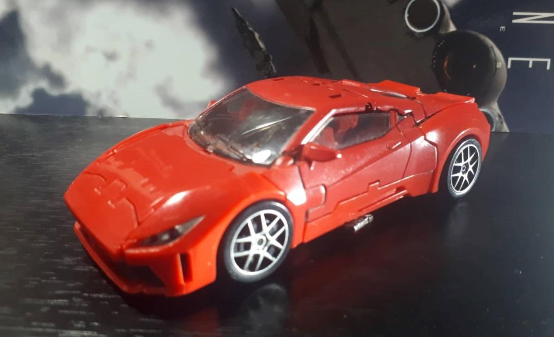DINO MIRAGE Hasbro Deluxe Class Autobot Transformers, Movie Dark of